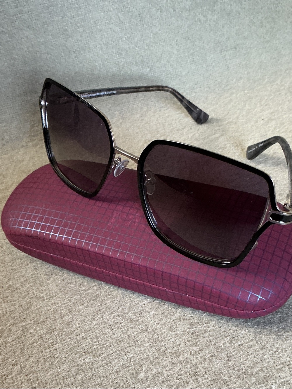 Betsey Johnson Black Frame Sunglasses with Dark Gradient Lenses